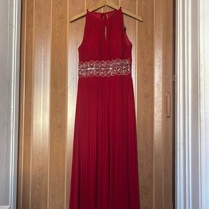 Deep red, long dress, r&m richards